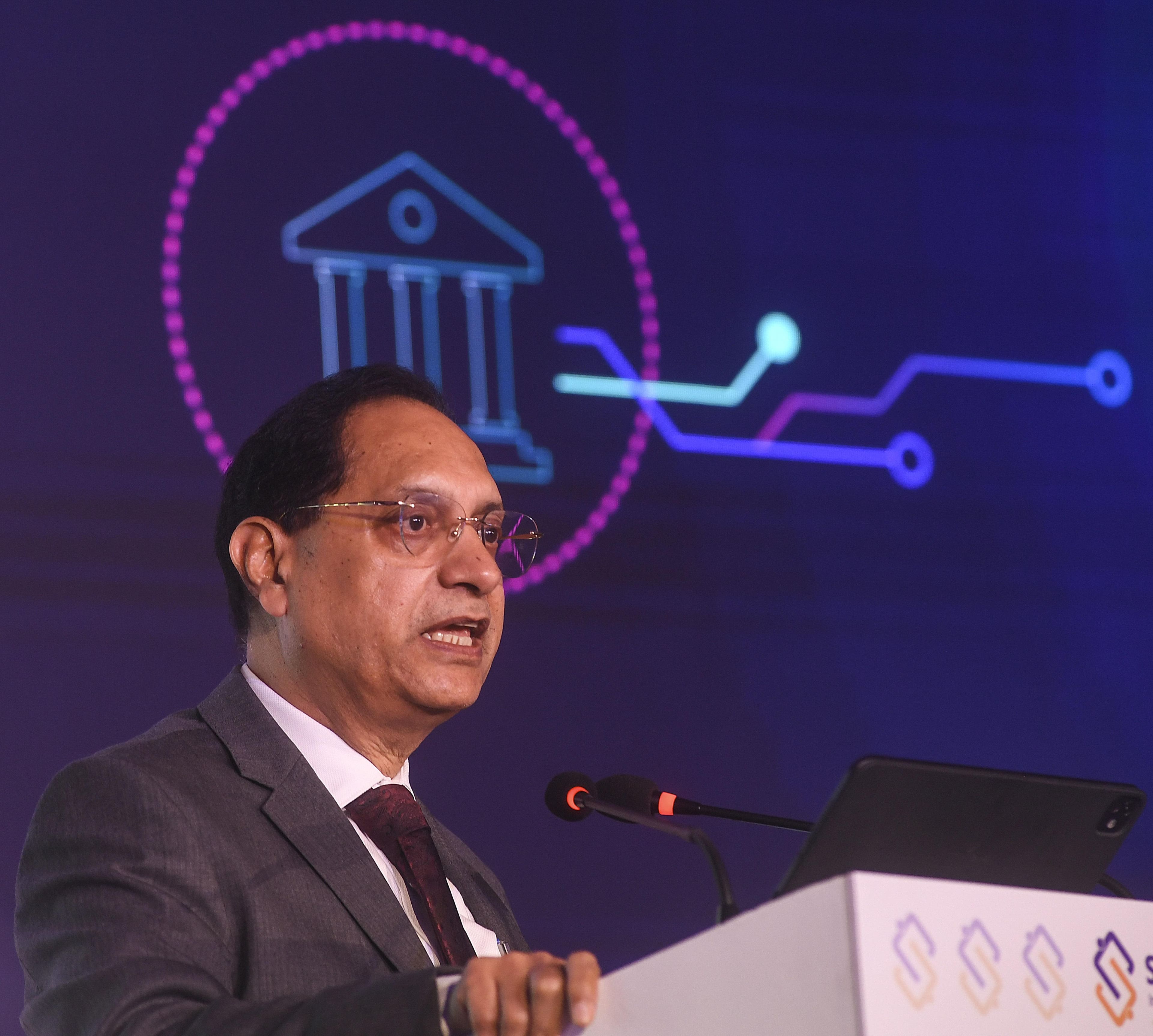 सेबी शॉर्ट सेलिंग नियमों की समीक्षा करेगा, एआई सैंडबॉक्स लॉन्च करेगा