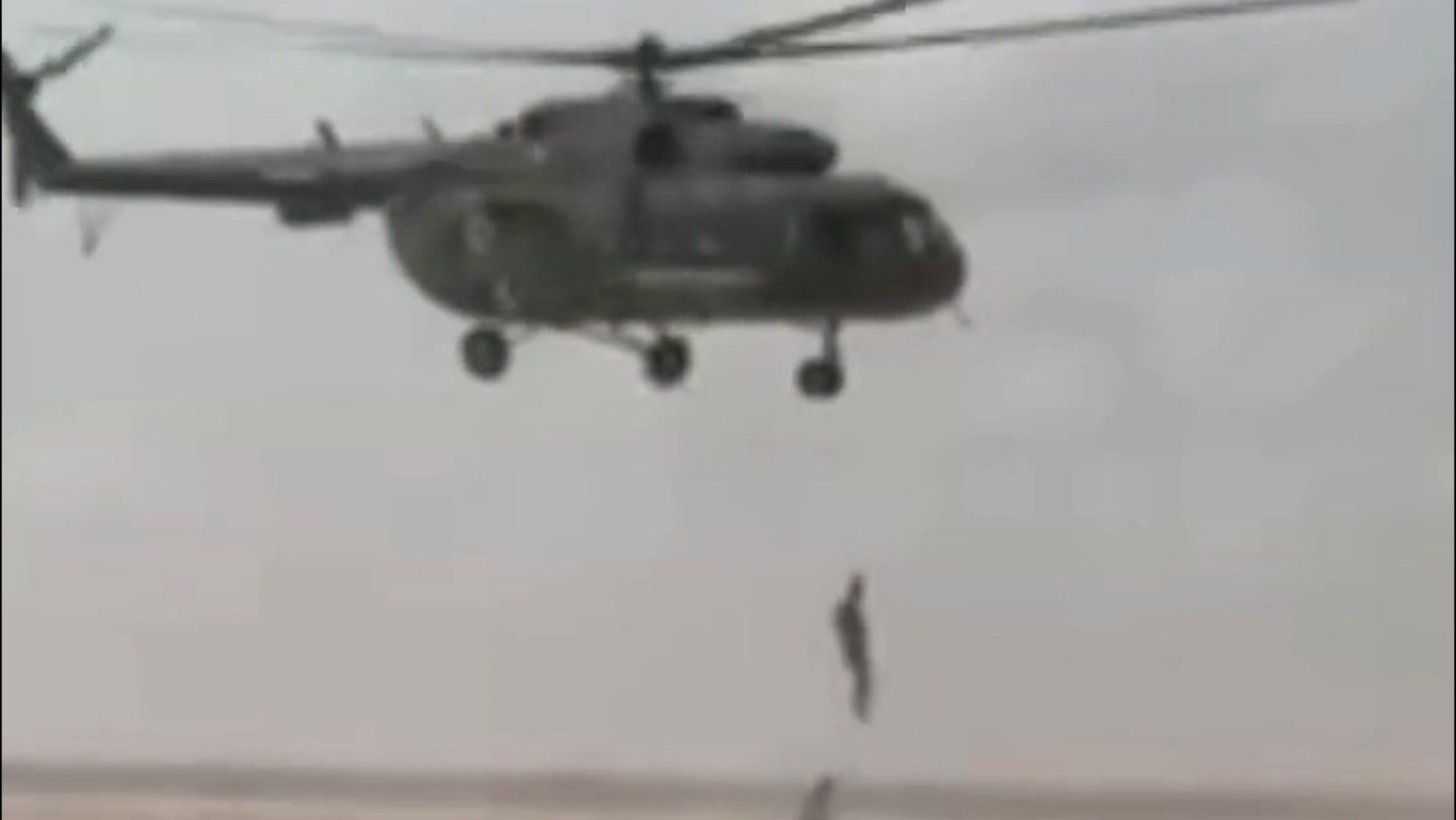 Rescue teams pull stranded motorists from flooded vehicle in Syria