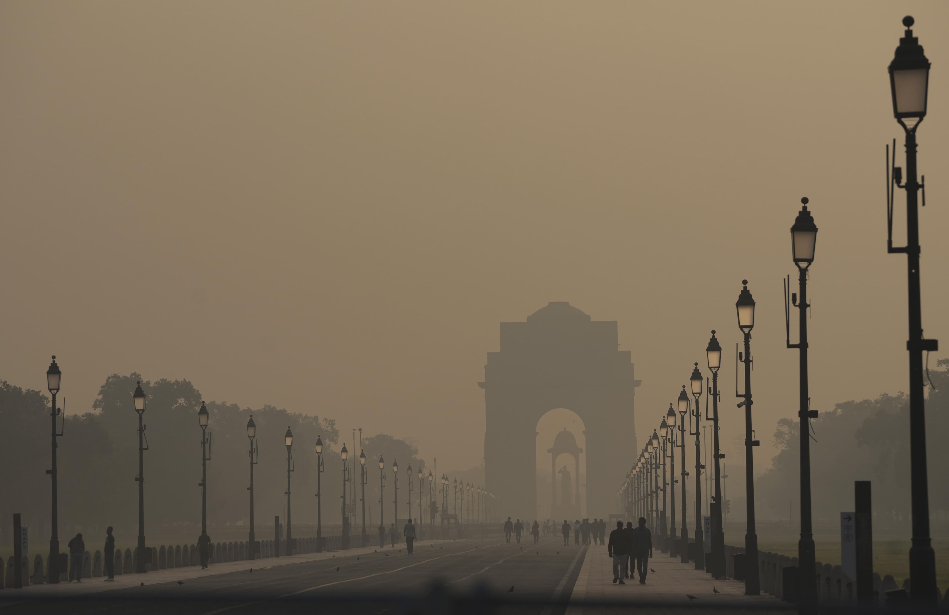 दिल्ली में प्रदूषण नियंत्रण के लिए नवंबर से कड़े कदम