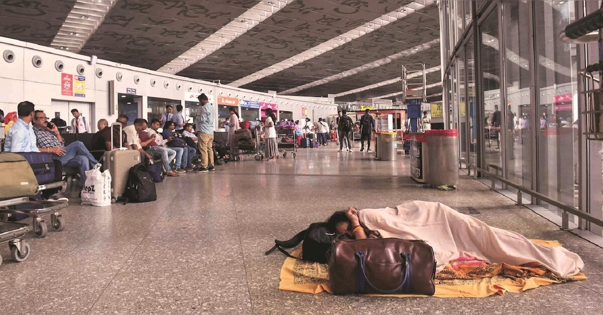 कोलकाता एयरपोर्ट के पुराने एटीसी भवन में लगी आग, कोई घायल नहीं
