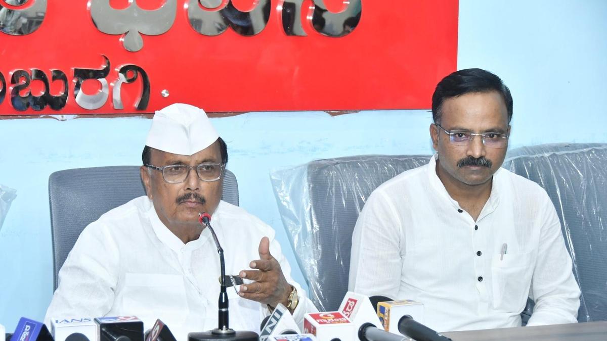 Karnataka MLA highlights delays in crop insurance fund disbursement to farmers