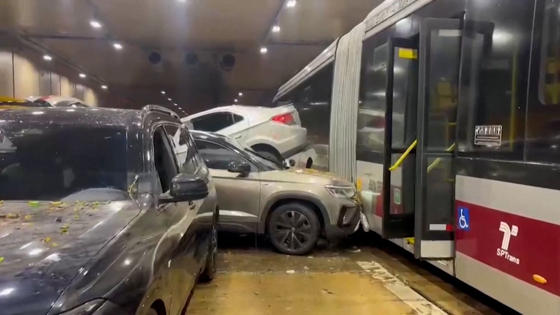 Severe flooding traps dozens of vehicles in Sao Paulo tunnel