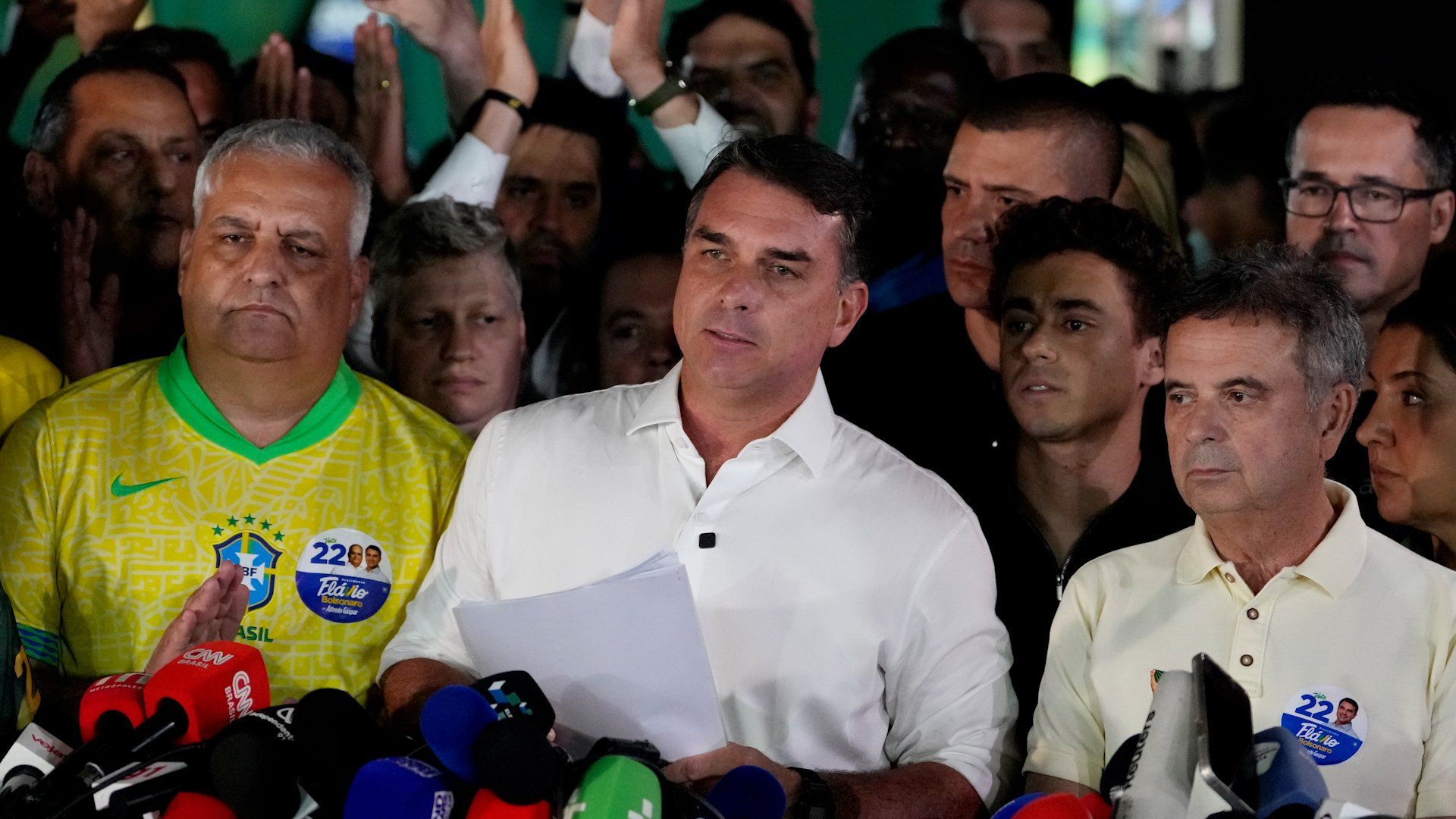 Bolsonaro ally Flavio refuses to concede after Lula's election victory
