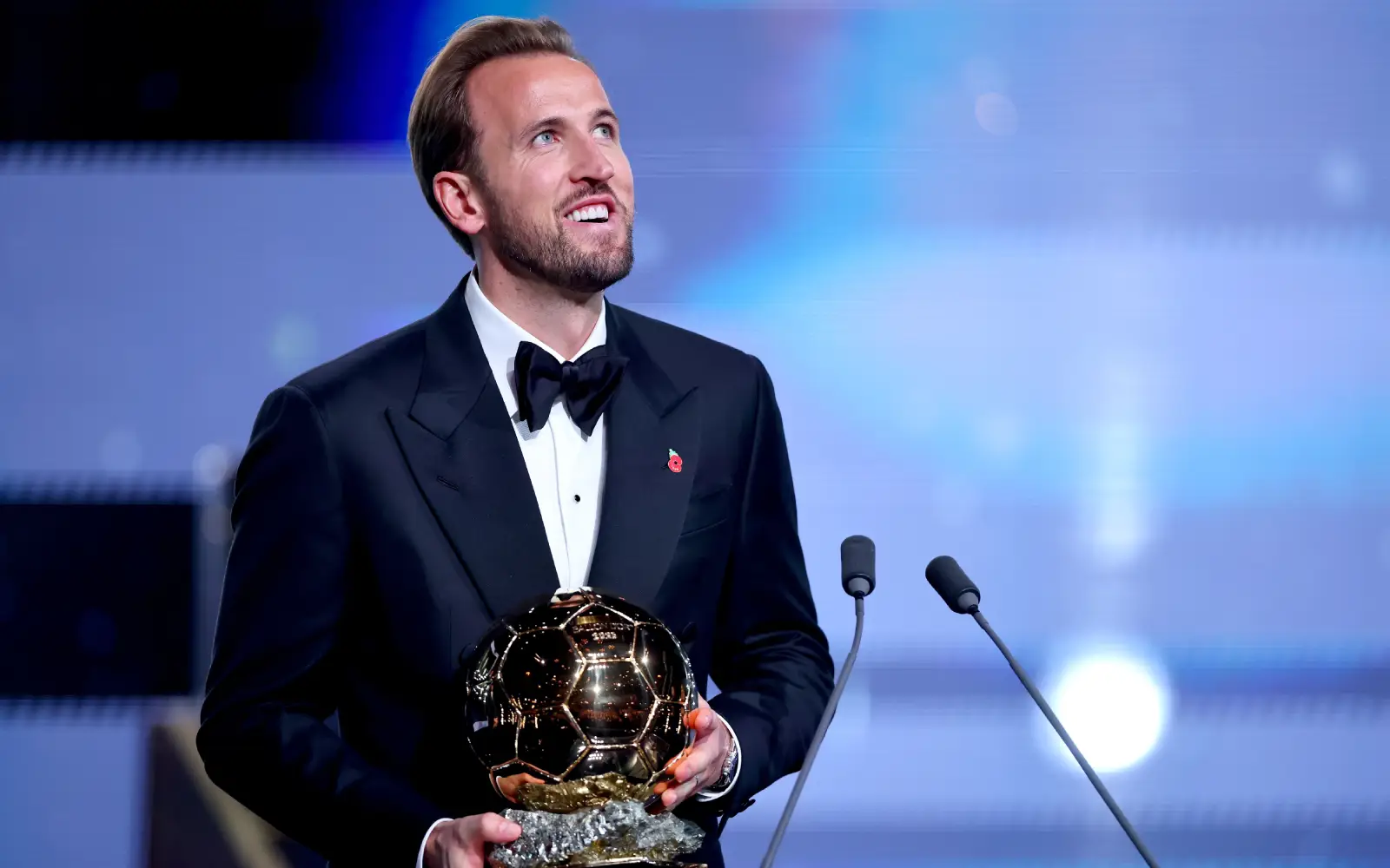Kane Raih Anugerah Ballon d'Or, Lampaui Yamal dan Mbappe