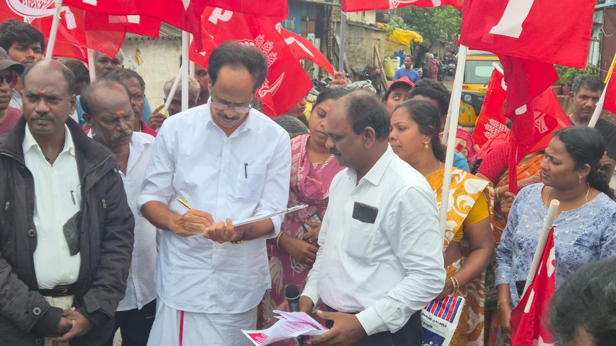 CPI mobilizes petition drive against Tamil Nadu's new secretariat plan