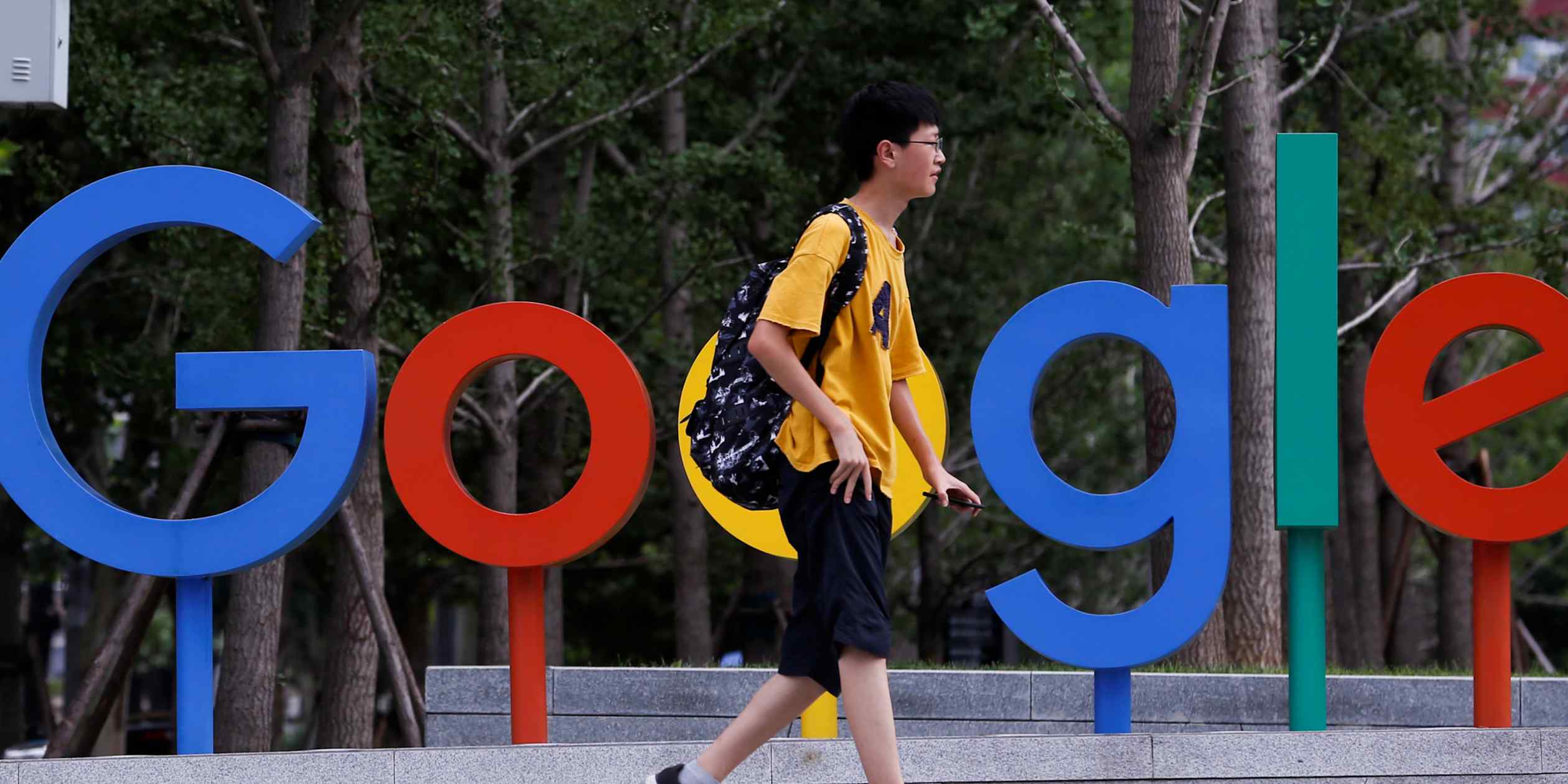 Alphabet revenue surges 25% as custom AI chips challenge Nvidia dominance