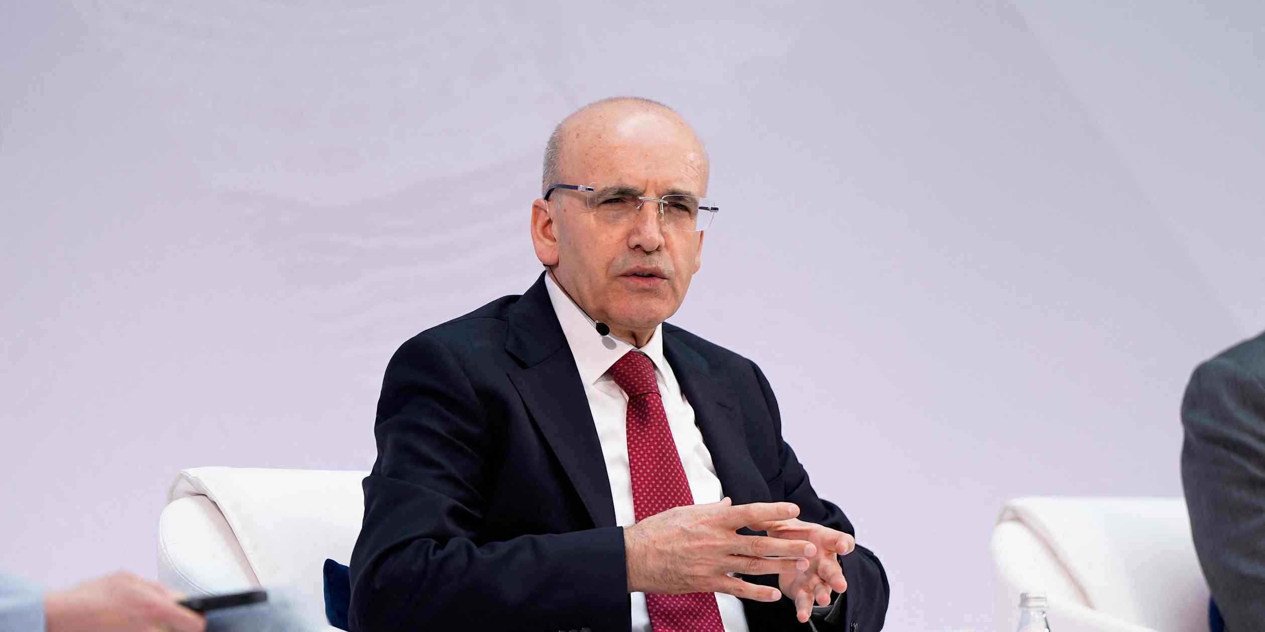 Turkey launches stabilization measures as fund turmoil triggers market jitters