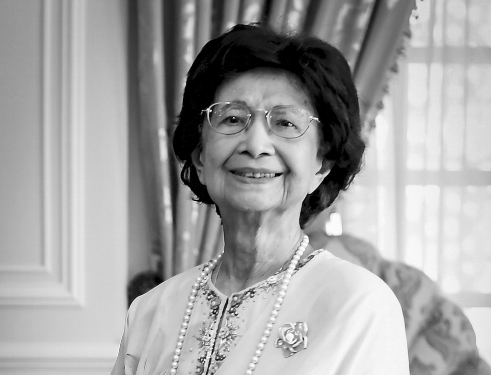 Malaysia pays tribute to Tun Dr Siti Hasmah, rural health pioneer
