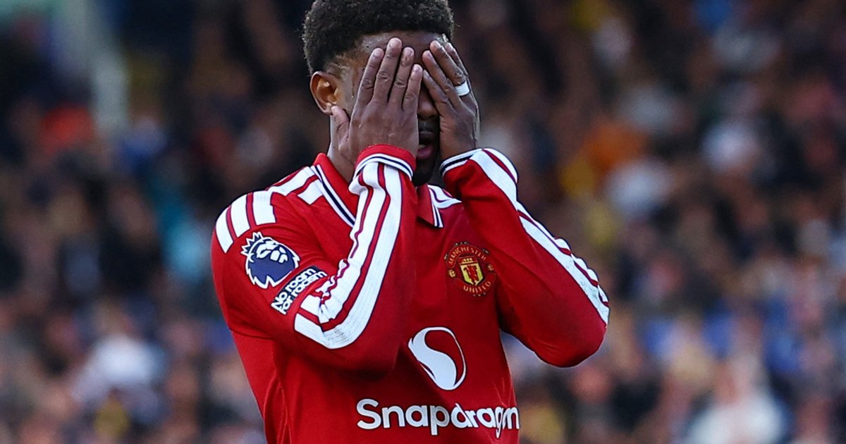 Manchester United draws with Leeds as Carrick seeks positives amid struggles