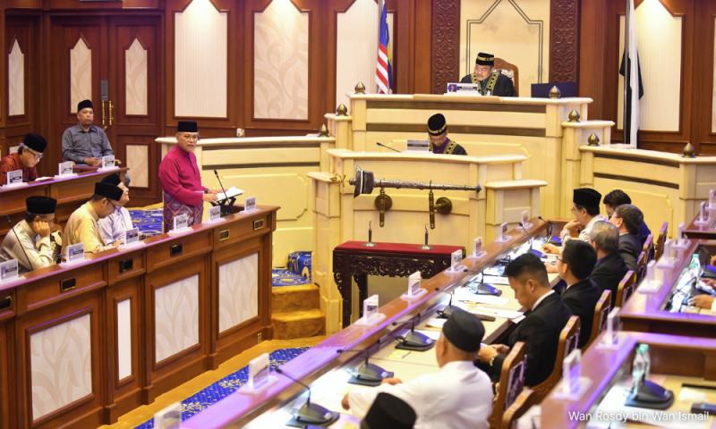 Dua wakil pembangkang Pahang komitmen sokongan MB Umno hingga pilihan raya