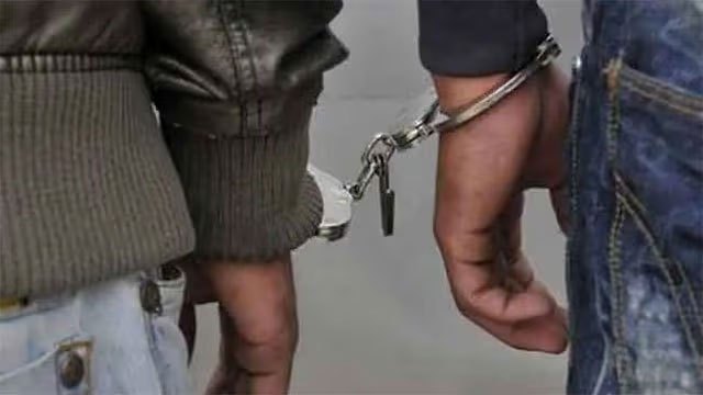Two arrested in Matara drug and weapons operation