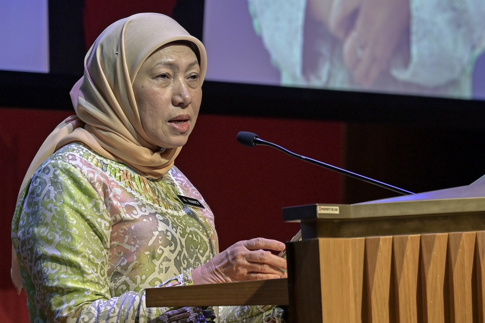 Bayi Kapit Masih Dirawat; Kaitan Kemurungan Ibu Belum Disahkan