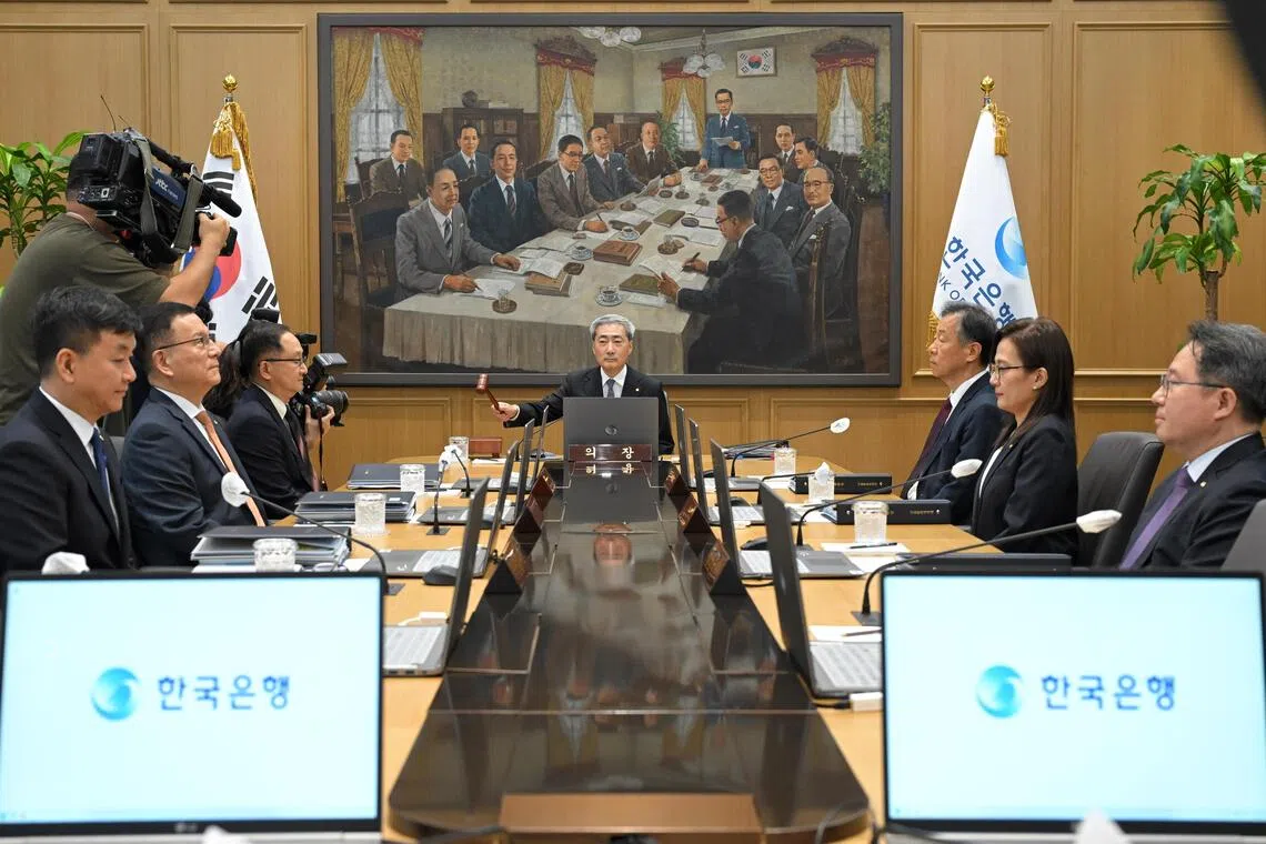 South Korea lifts benchmark rate to 3.0% in second consecutive hike