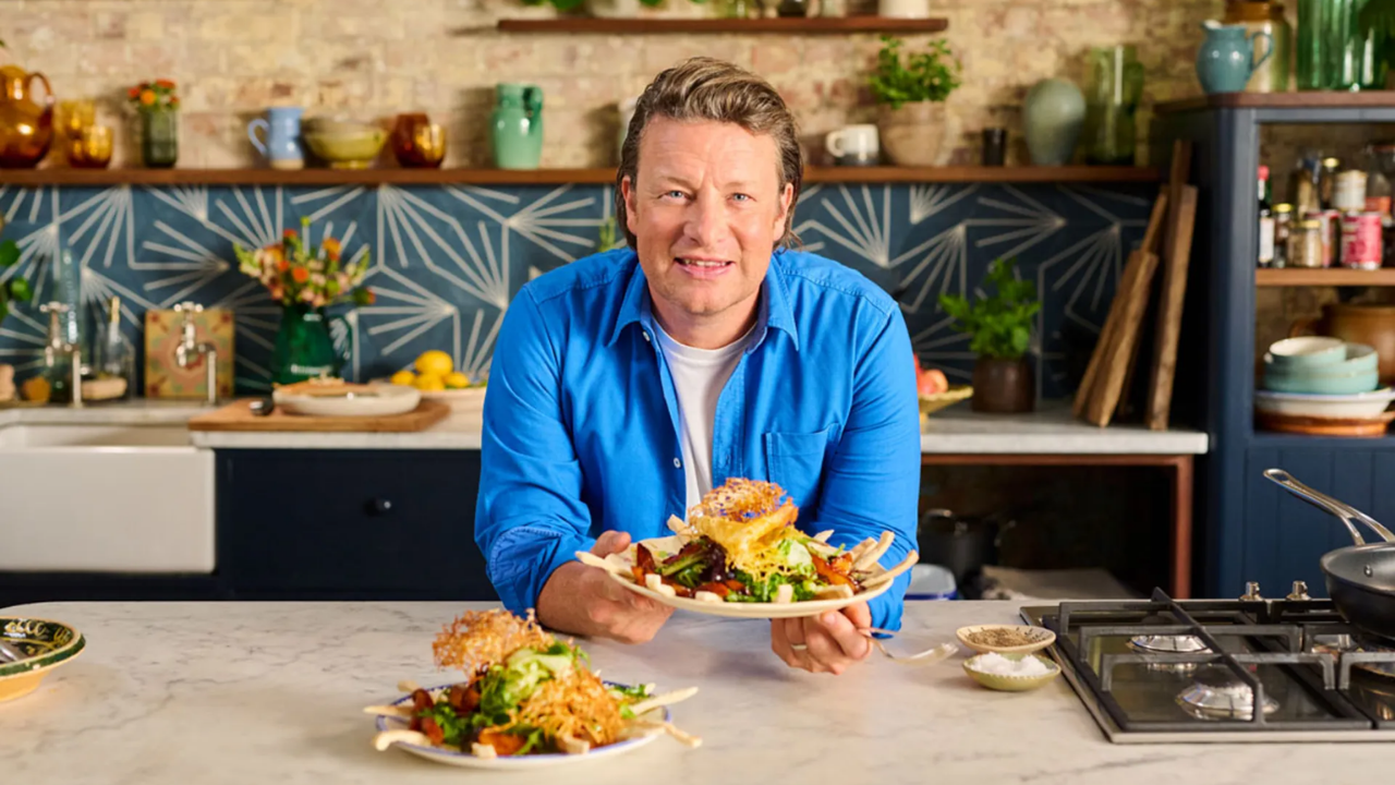 Jamie Oliver's Food Education Initiative Reaches 115,000 People Since 2008
