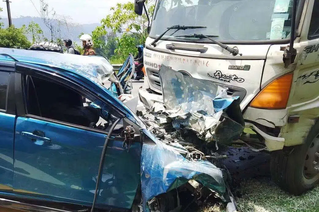 Infant among four dead in East-West Highway collision