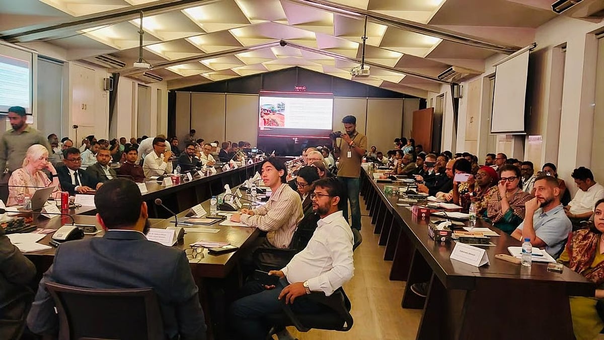 Bangladesh maintains diplomatic channels with Myanmar, says foreign ministry