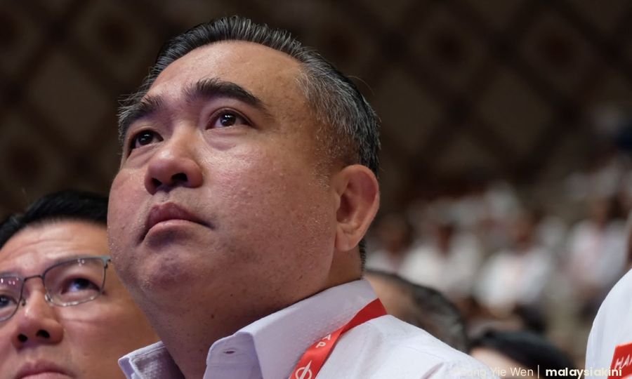 Transport Minister Loke to step down following Najib's conditional pardon