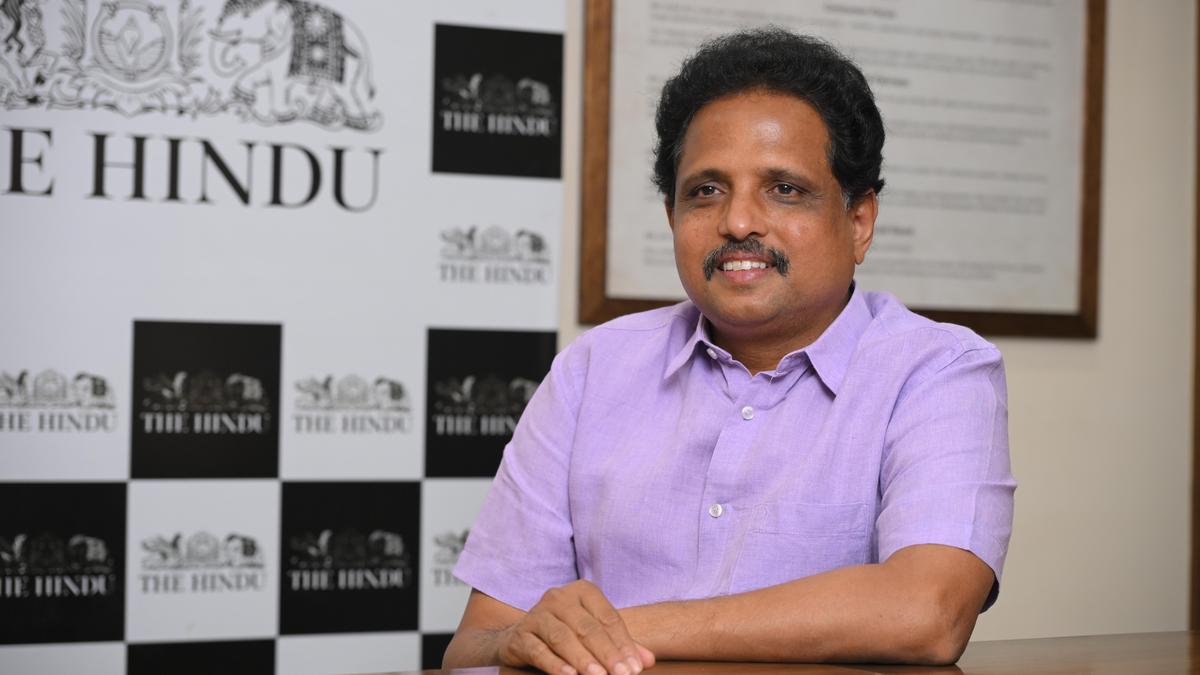 Literature wields greater influence than history, argues Su. Venkatesan