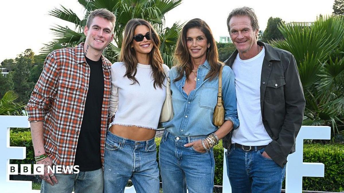 Cindy Crawford grieves son Presley's death at 27
