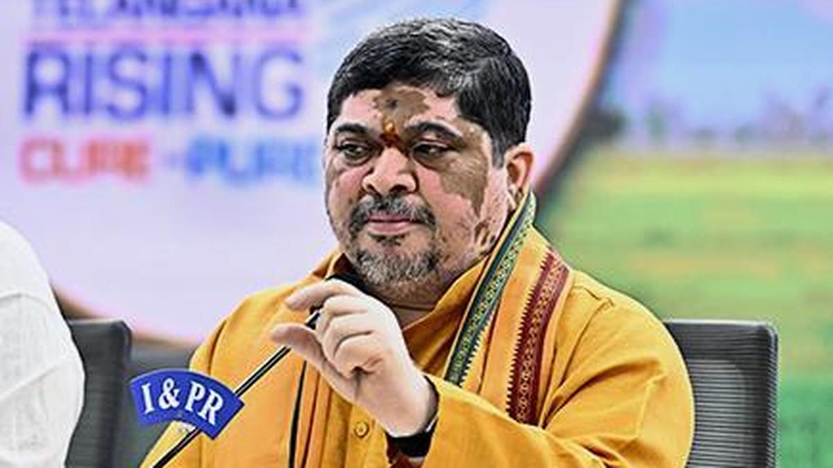 तेलंगाना मंत्री ने भाजपा अध्यक्ष को मतदान अधिकार खोने वाले मतदाताओं के सबूत देने की चुनौती दी