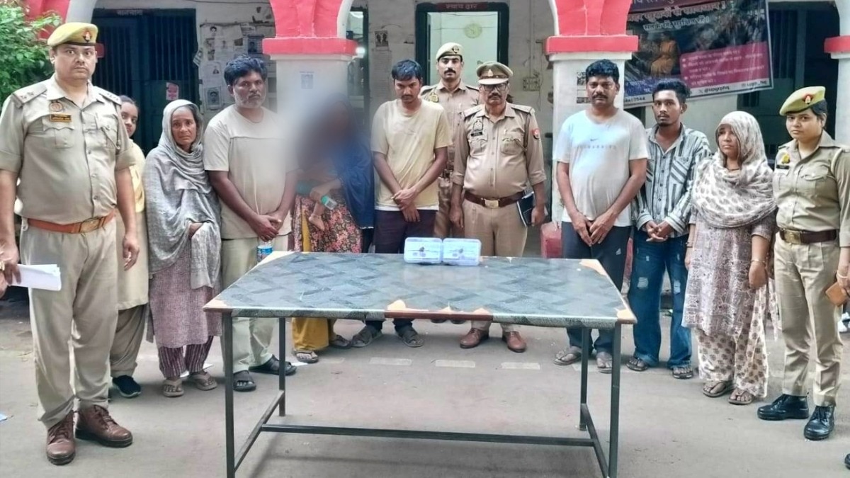 ट्रेन में सामूहिक चोरी करने वाले गुजरात के 7 रिश्तेदार गिरफ्तार