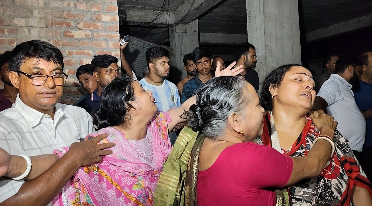 রংপুরে প্রাক্তন শিক্ষক ও পরিবারের চার সদস্যের মরদেহ উদ্ধার