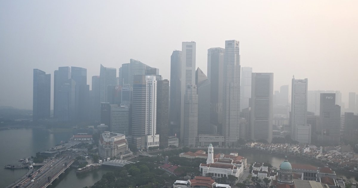 Singapore air quality deteriorates as PSI readings climb into unhealthy zone
