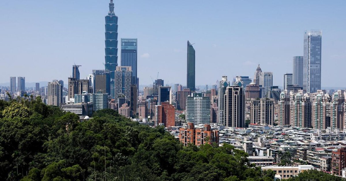 Taiwan fund managers exit sector to pursue personal trading opportunities