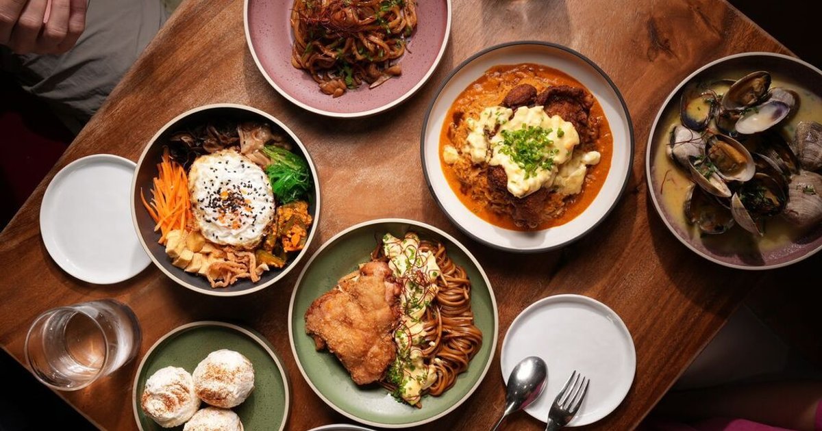 Competitive eater opens Singapore restaurant featuring extreme food challenges