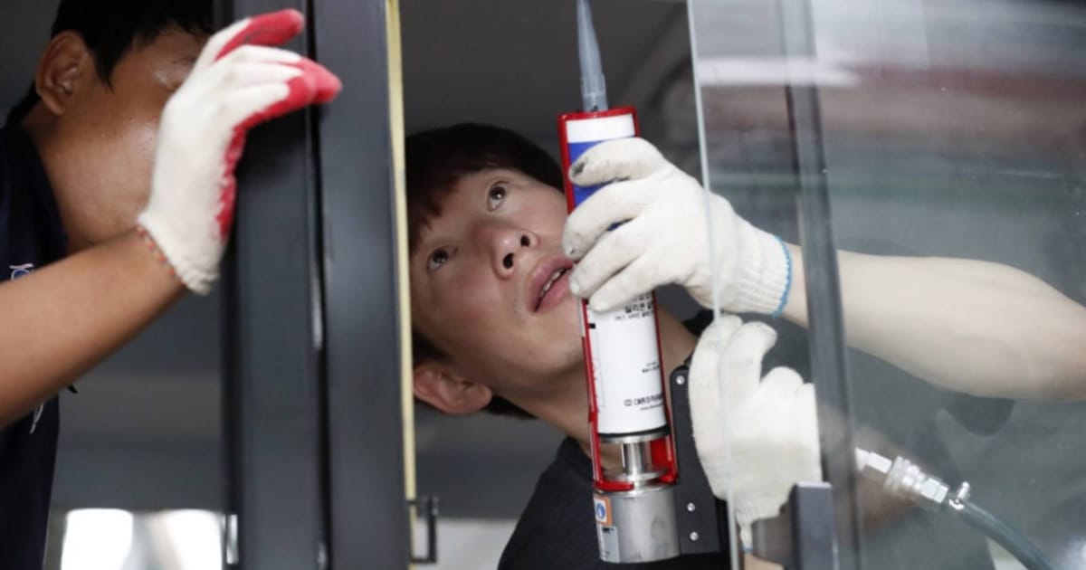 Asian Manufacturing Surges on Strong AI-Driven Export Demand