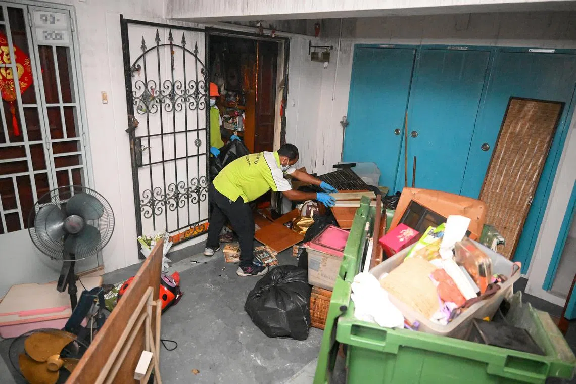Coroner examines Hougang fire that killed family of three