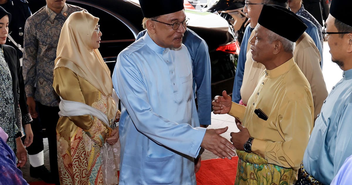 Cabinet to discuss forensic audit proposal for Felda, says Anwar
