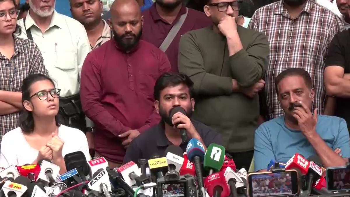 प्रधानमंत्री और शाह पर गंभीर आरोप, देश के खिलाफ युद्ध का आरोप