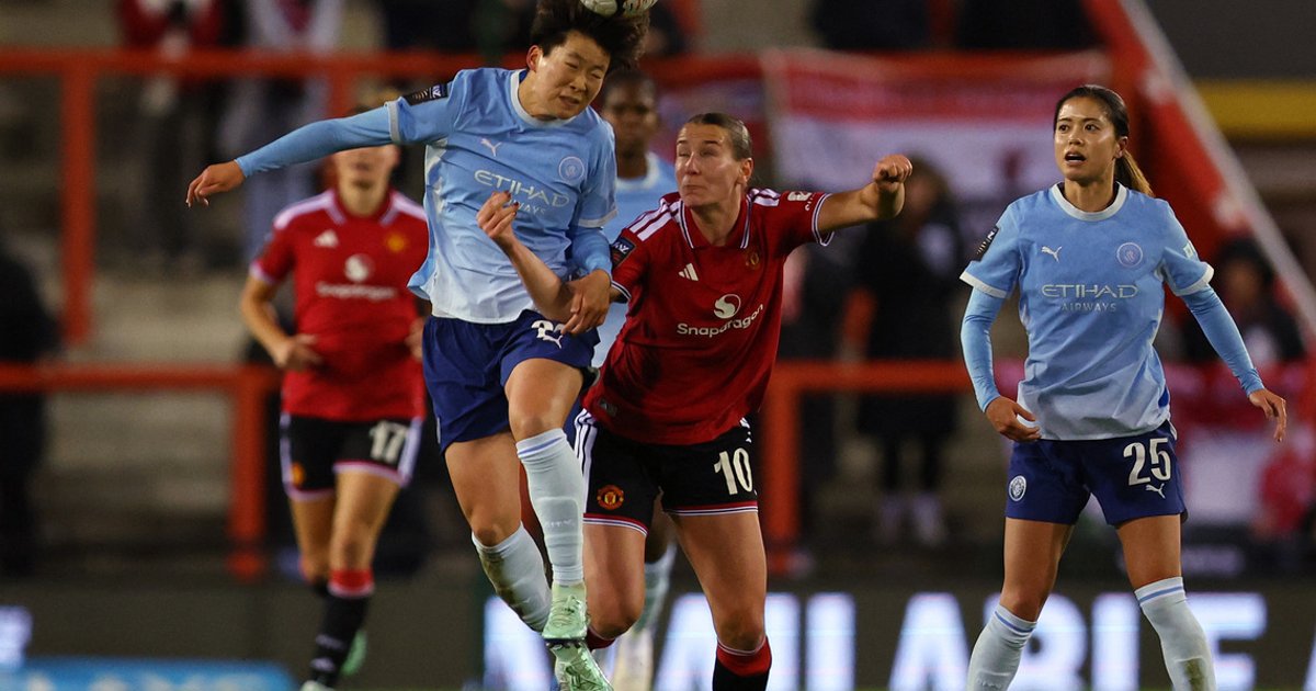 Terland's late strike secures WSL derby draw for Manchester United
