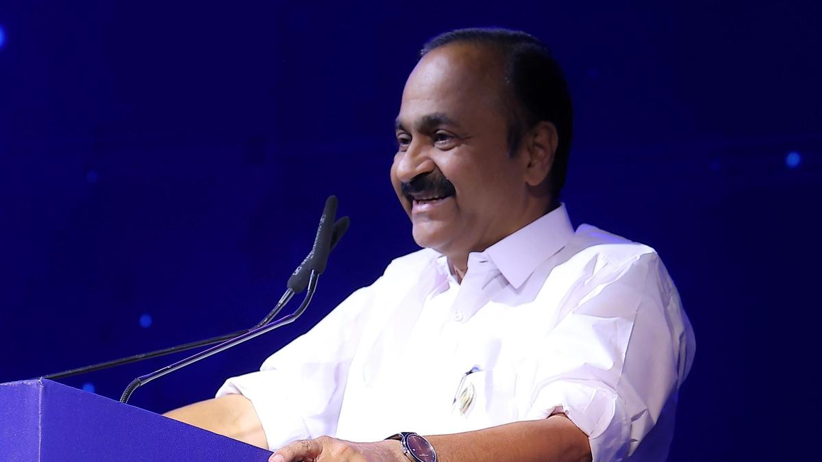 Kerala CM woos BRICS influencers with investment pitch