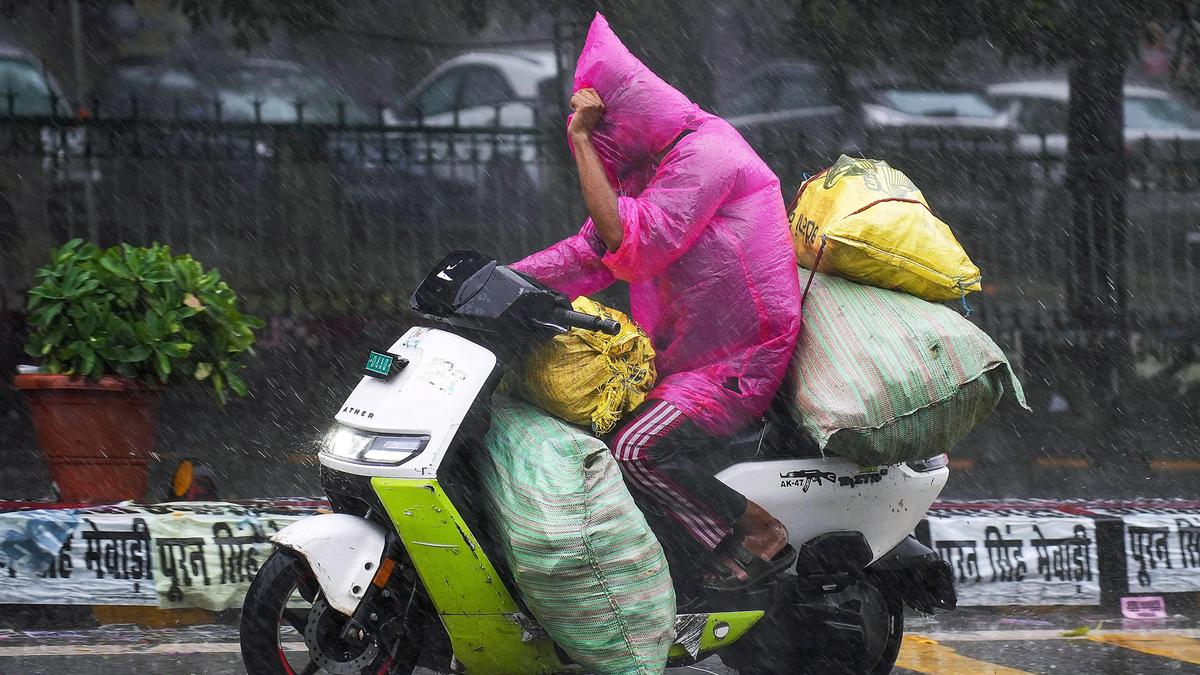 Uttarakhand braces for heavy rainfall as IMD issues weather alert