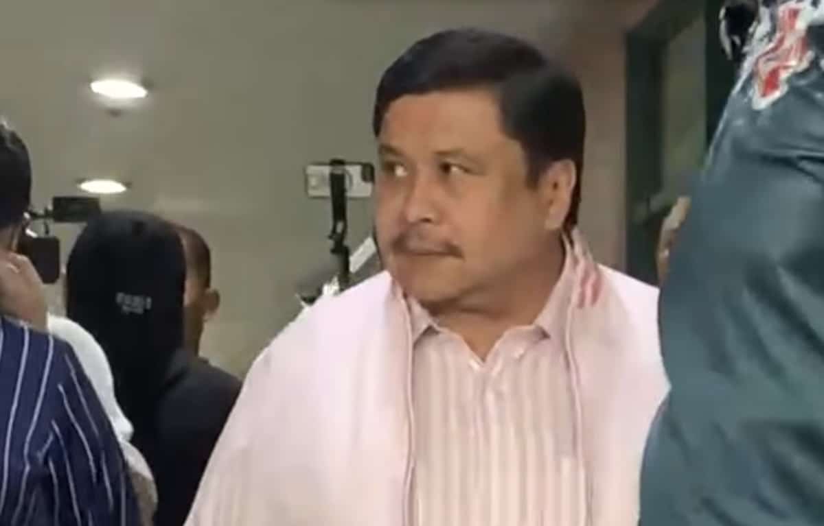 Estrada denies P7 billion budget insertions claim amid Sandiganbayan hearing