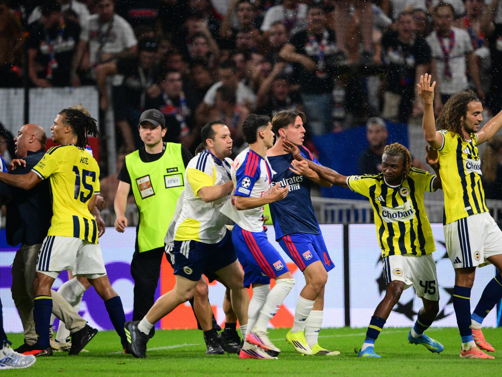 Fan violence erupts after Fenerbahce's Champions League qualifying victory