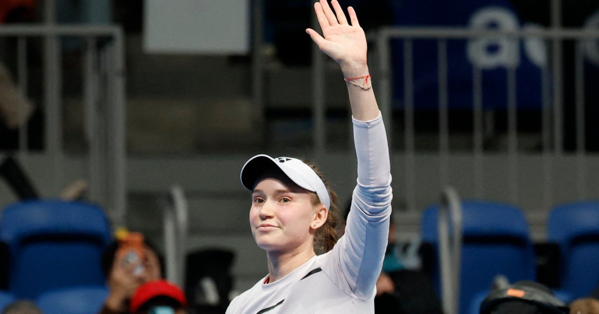 Rybakina secures year-end number one ranking with Tokyo victory