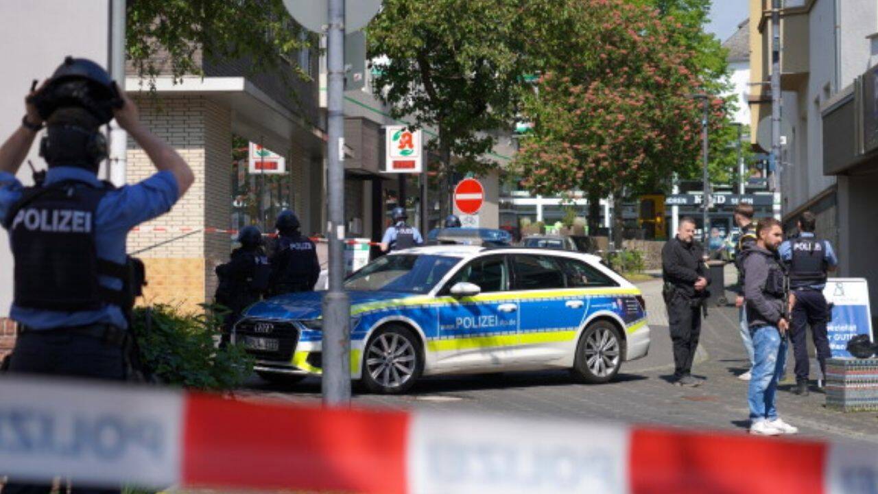 Afghan national held over alleged synagogue arson bid in Germany