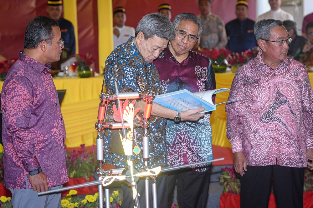 Sultan Selangor Hadir Jamuan Teh Diraja Sempena Perayaan Jubilah Perak