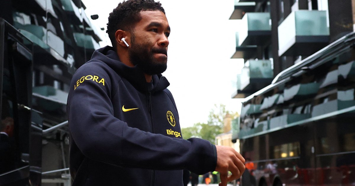 Chelsea captain James undergoes knee surgery after training mishap