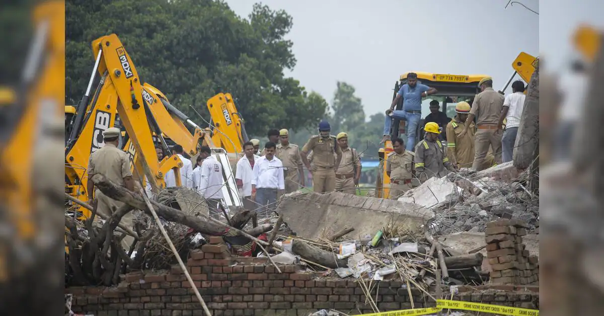 Eleven killed in Uttar Pradesh firecracker factory explosion