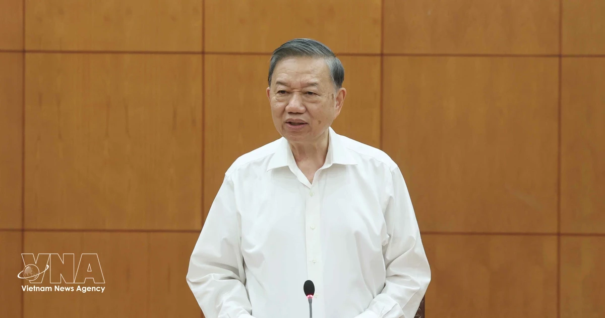 Vietnam's Top Leader Calls for Reality-Based Ideological Work