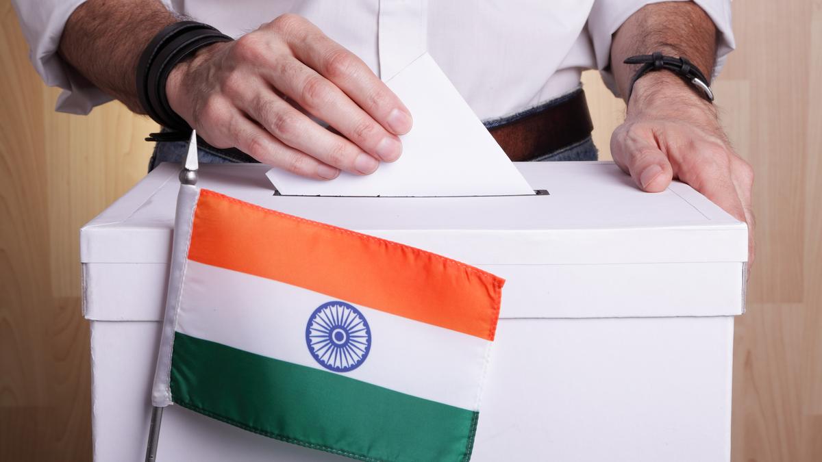 Caste-focused groups mobilise ahead of Uttar Pradesh elections