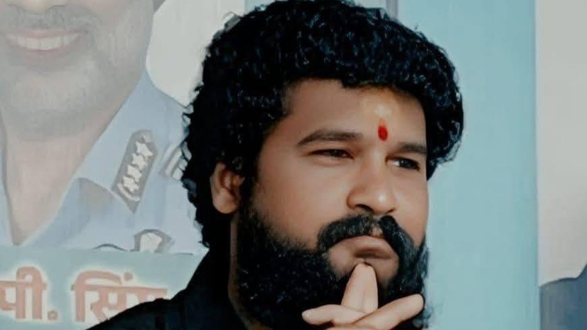 Shiv Sena (UBT) division chief shot dead in Thane