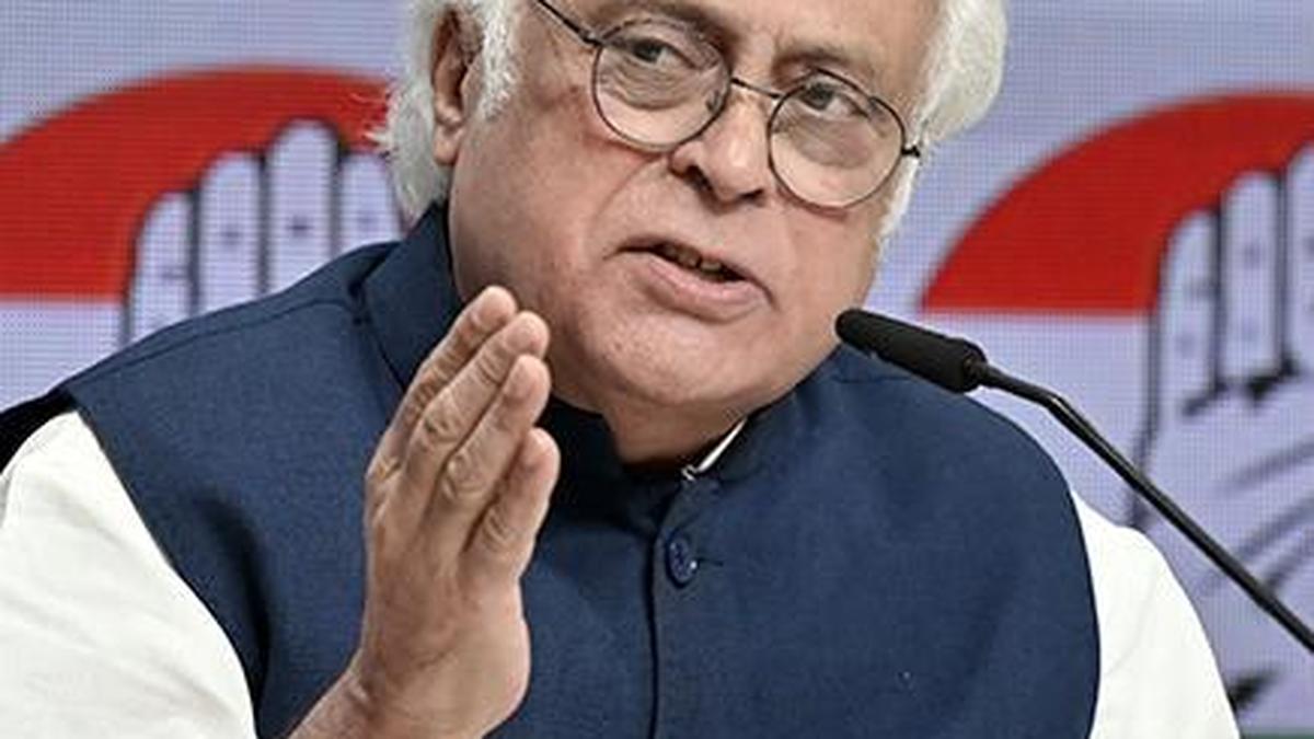 मानसून सत्र 'जीवन रक्षक यंत्र' पर: शाह की सीमांकन विधेयक के लिए दो-तिहाई बहुमत की मांग