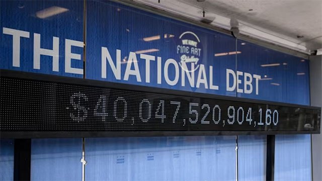 US national debt surpasses $40 trillion milestone