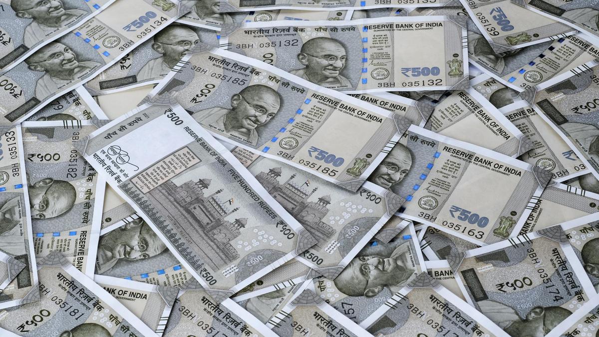 शमशाबाद के सतमराई में एटीएम से 7 लाख की चोरी