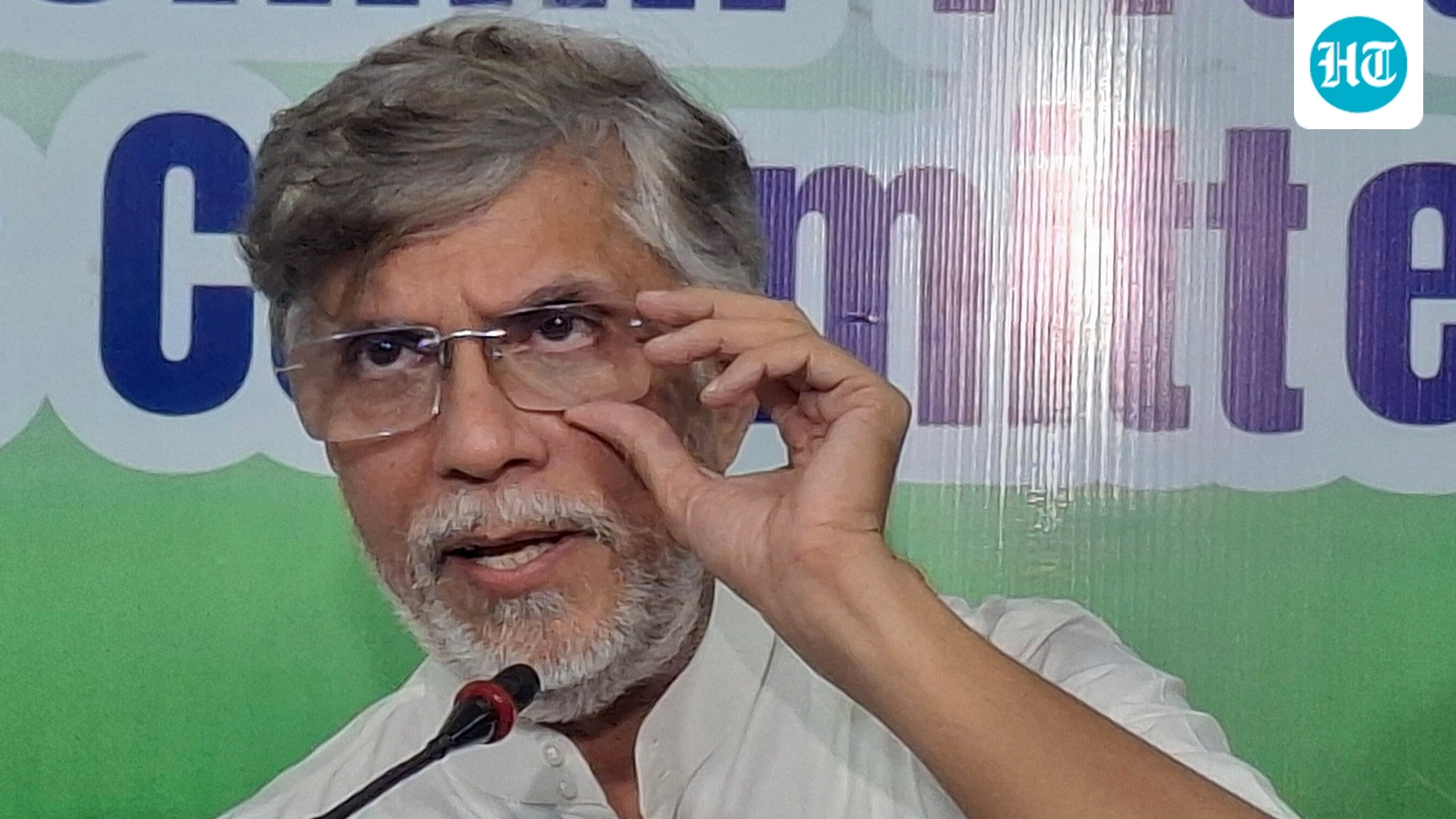 Congress slams Bikaner House over removal of protest photographs